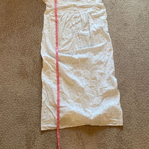 Eileen West classic nightgown size small - Picture 9 of 9